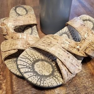 Final Sale Price Reduction!  Vionic Slide Sandals